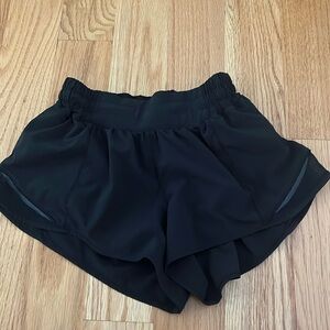 Lululemon low rise 2.5 hotty hots size 4 Black
